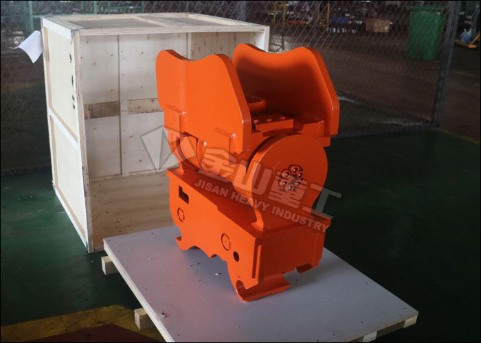 45 Degree Incline Excavator Tilt Hitch High Tensile Steel Suit Volvo EC120 EC140