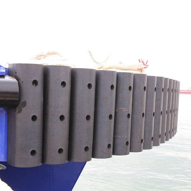 Customized and Rectangular Molded/D Shape Rubber Dock Bumper Fender for Ship Boat