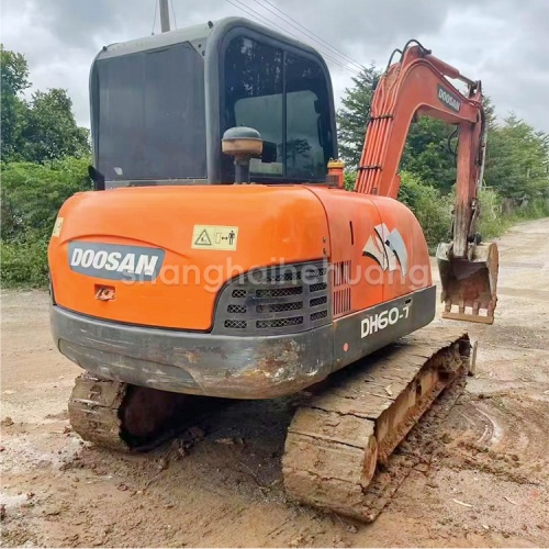 DH60-7 Mini Digger Second Hand Used Crawler Excavator With Original Hydraulic Cylinder