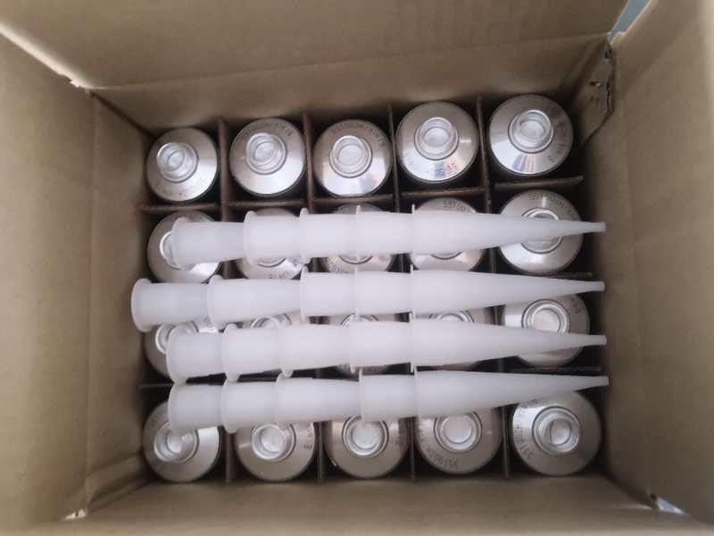 Auto Glass Repair Glue Pu Adhesive Car Roof Windscreen Pu Sealant 600Ml Windshield Polyurethane Sealant For Car Glass