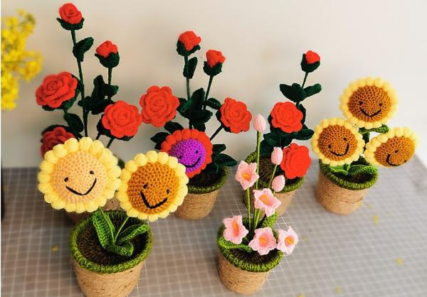 New Creative Luxury Handmade Crochet Knitting Plants Flowers Handicraft Home