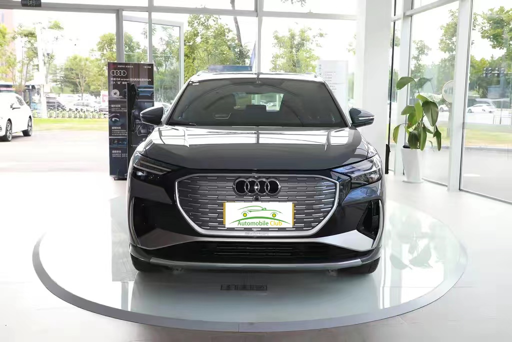 2023 Au-di Q4 40 E-tron Inaugural Version Pure Electric 204 Hp Pure Electric Cruising Range 605km Maximum Speed 160km/h