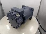 4439383 4440905 Kawasaki MX750 Swing Motor For Hitachi EX1900 Excavator Genuine