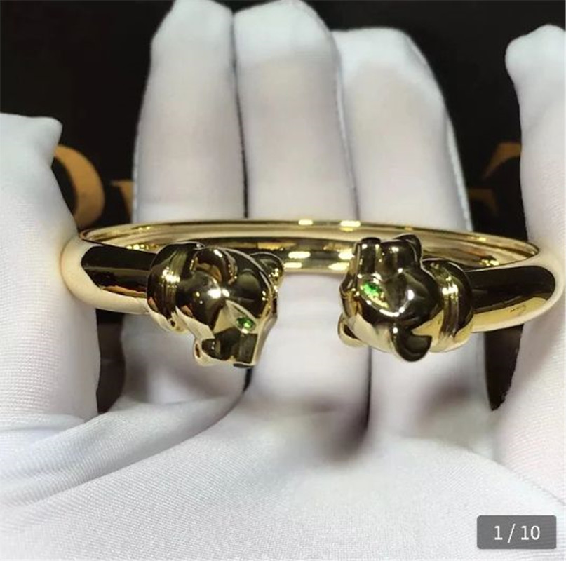 C Cheetah bracelet - showing the charm of courage, naughty or docile .18K gold jewelry factory shafle garnet, Onyx