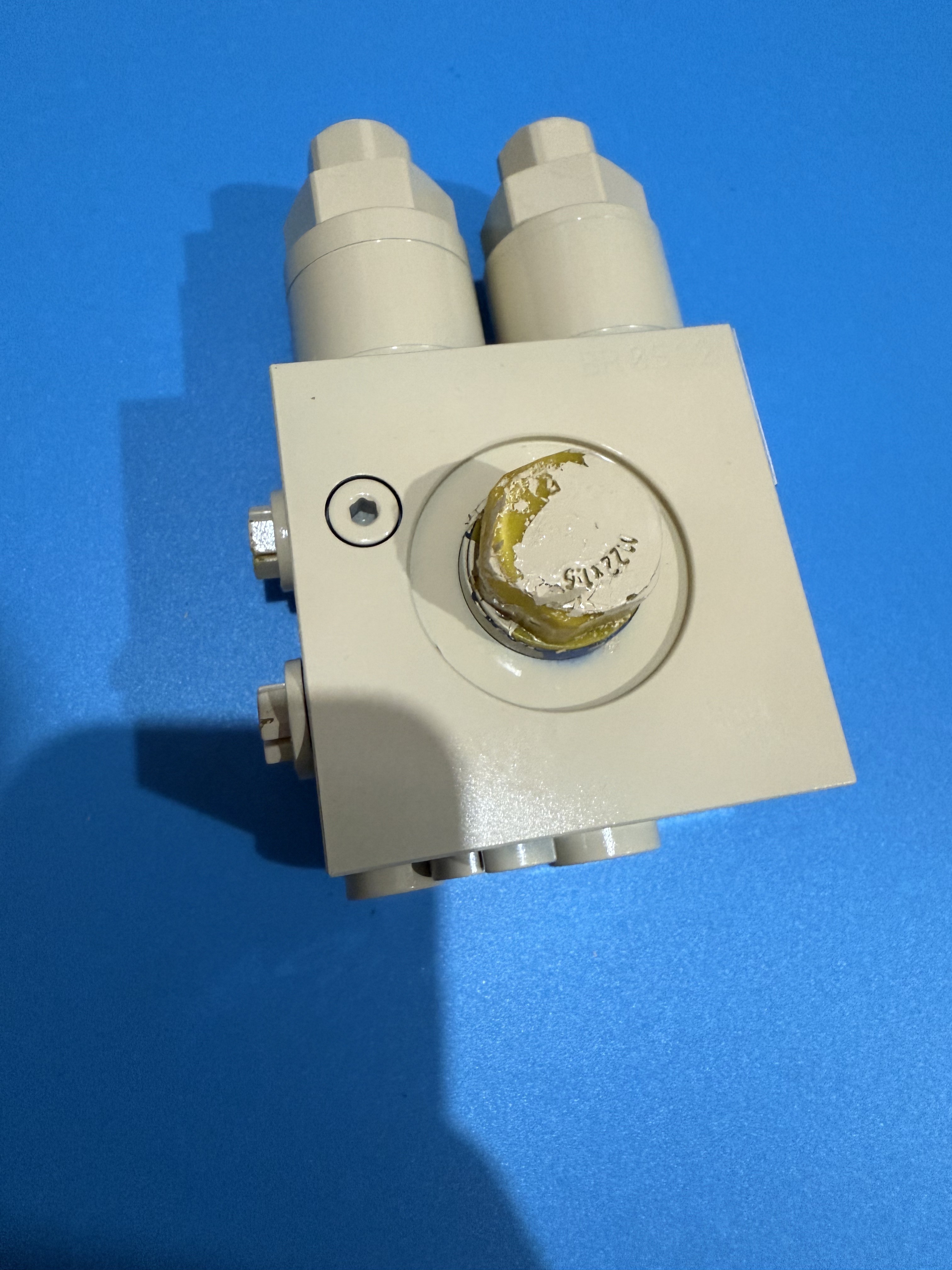 Putzmeister pump truck parts Balance Valve 412066 Hydraulic balance valve