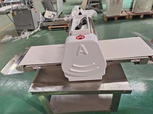 Quality Restaurant Cooking Equipment Mini Dough Sheeter GL-370 For Pressing Dough wholesale