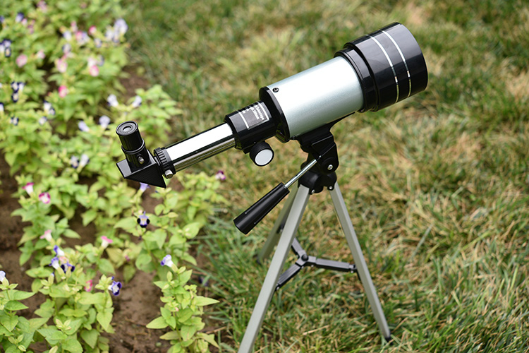 F30070 Monocular Space Astronomical Scope with Oblique Mirror and Aluminum Tripods