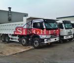 Haulaging Port Bulk Cargo Heavy Duty Dump Truck 50 Ton Loading 8x4 Driving Type