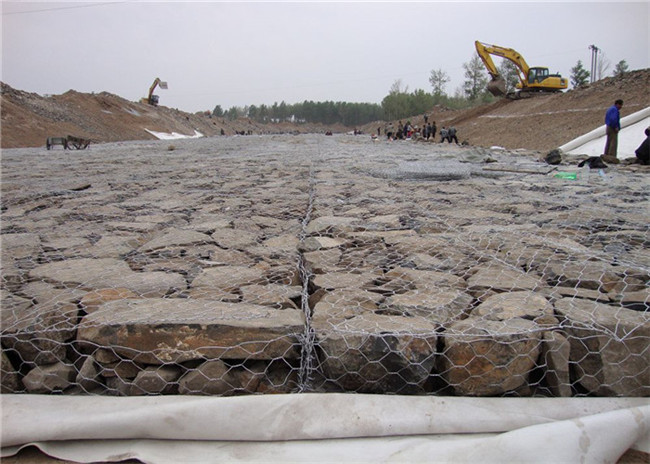 2x1x1m Galvanized Gabion Box Monolithic Structure For Stabilization Of Earth