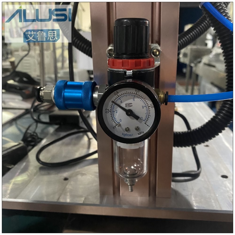 0.6MPa Cap Screwing Machine Mist Spray Capper Soda Water PET Bottles Liquid Vials Locking Machine