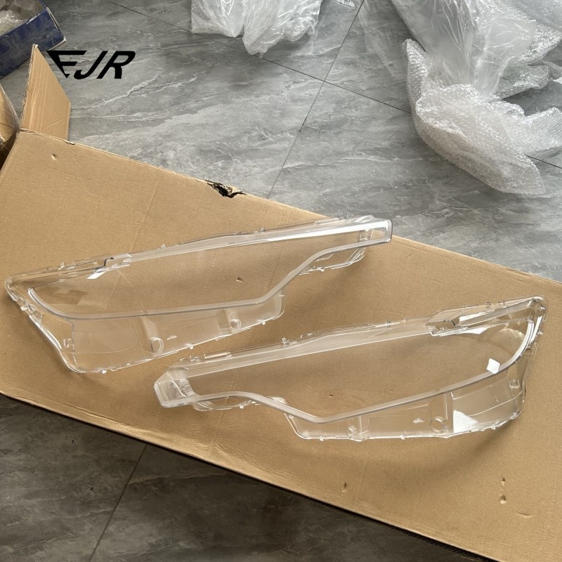 Transform Your Maserati Levante'S Appearance With Clear Headlights And Black Base