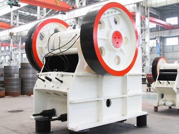 Jaw Stone Crushing Equipment Gold Rock Crusher Convenient Repair High Reliabilit