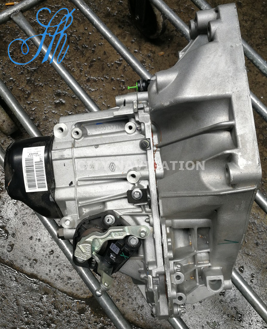 Aluminum and Steel HR16 Transmission Gearbox Assembly for Nissan Tiida at Affordable