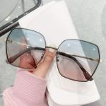 OEM Women'S Square Glasses Metal Frame , UV400 Protective Sunglasses Sunscreen