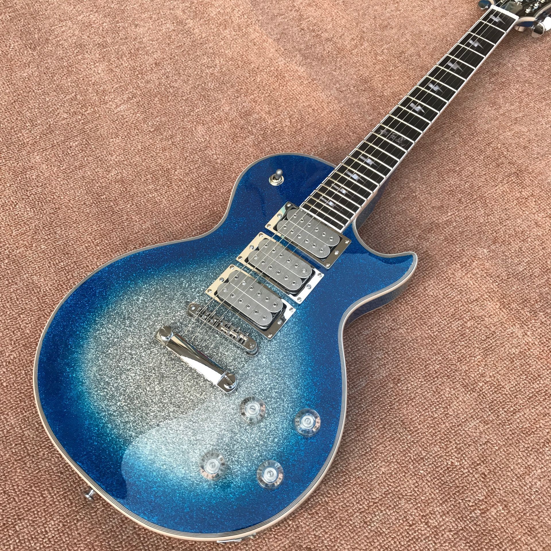 New high quality big silver powder silver hardware 3 pickup trucks and 6 strings electric guitar