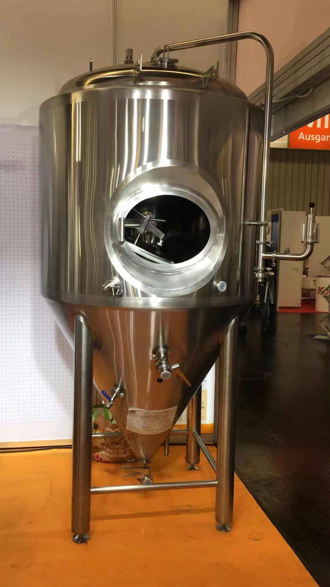 1000L Fermenter (2).jpg