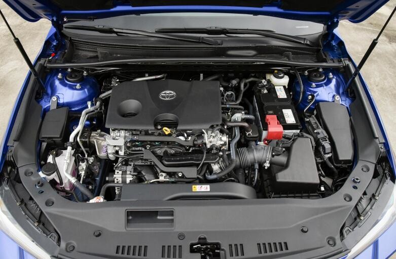 Toyota AVALON 2022 Dual Engine 2.5L XLE Version Hybrid New Car