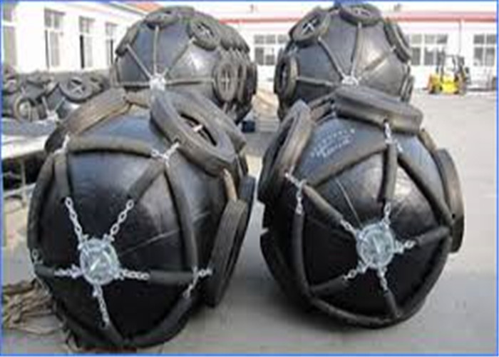 D3.3m*L4.5m Pneumatic Fender Yokohama Fender Marine Boat Fenders Made in China