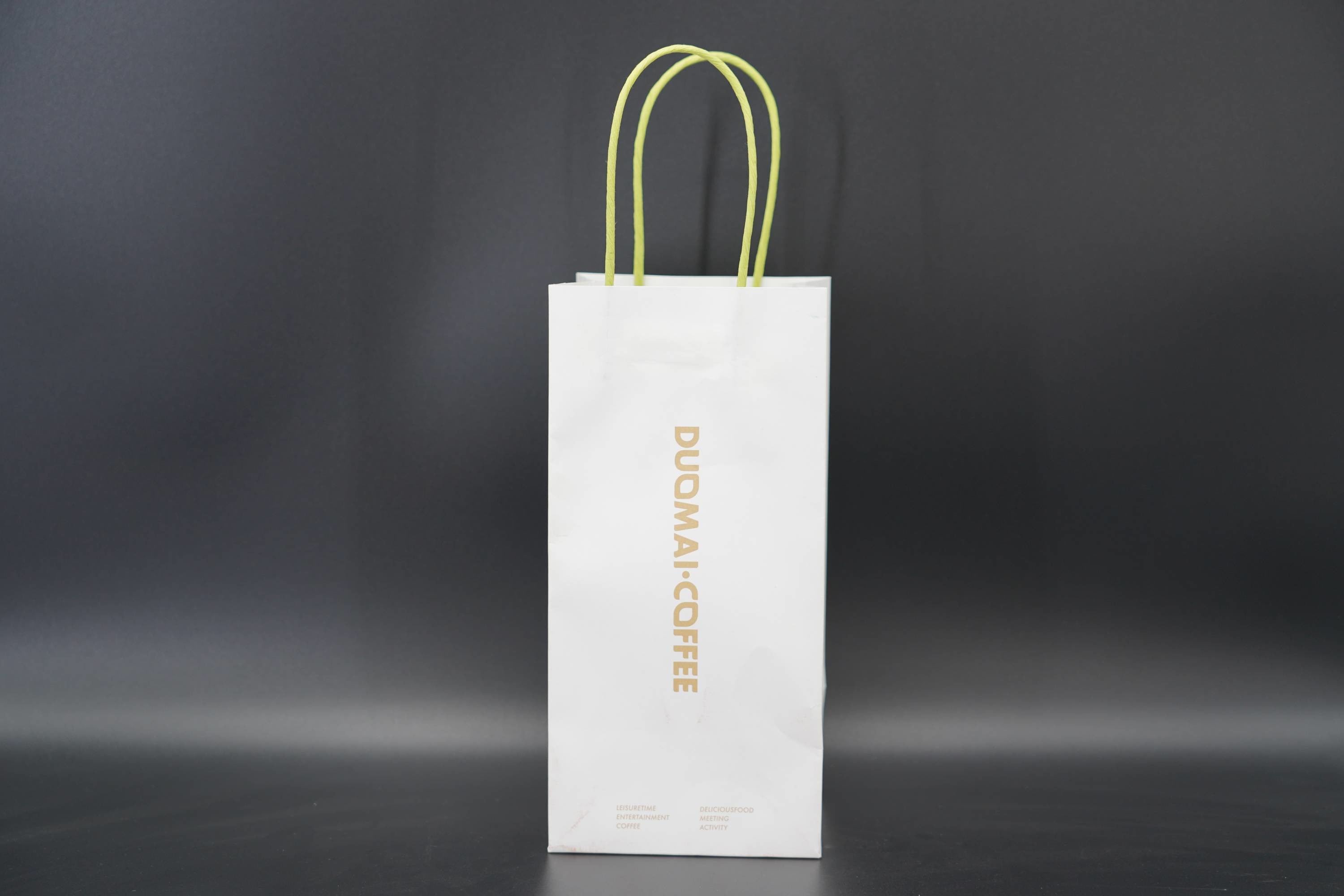 OEM Takeout Kraft Paper Bags With Twisted Handles Single Cup Paper Bag