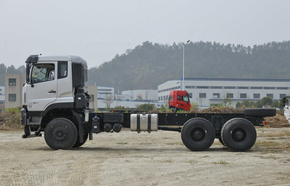 Flip Back Dongfeng 220hp 6X4 4.5m Dump Truck for Heavy Duty Construction Projects