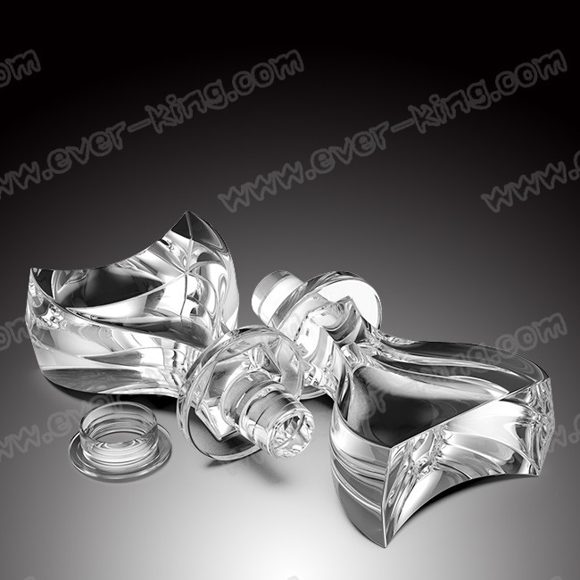 Extra Flint Glass Liquor Bottle Closures Coating Customized