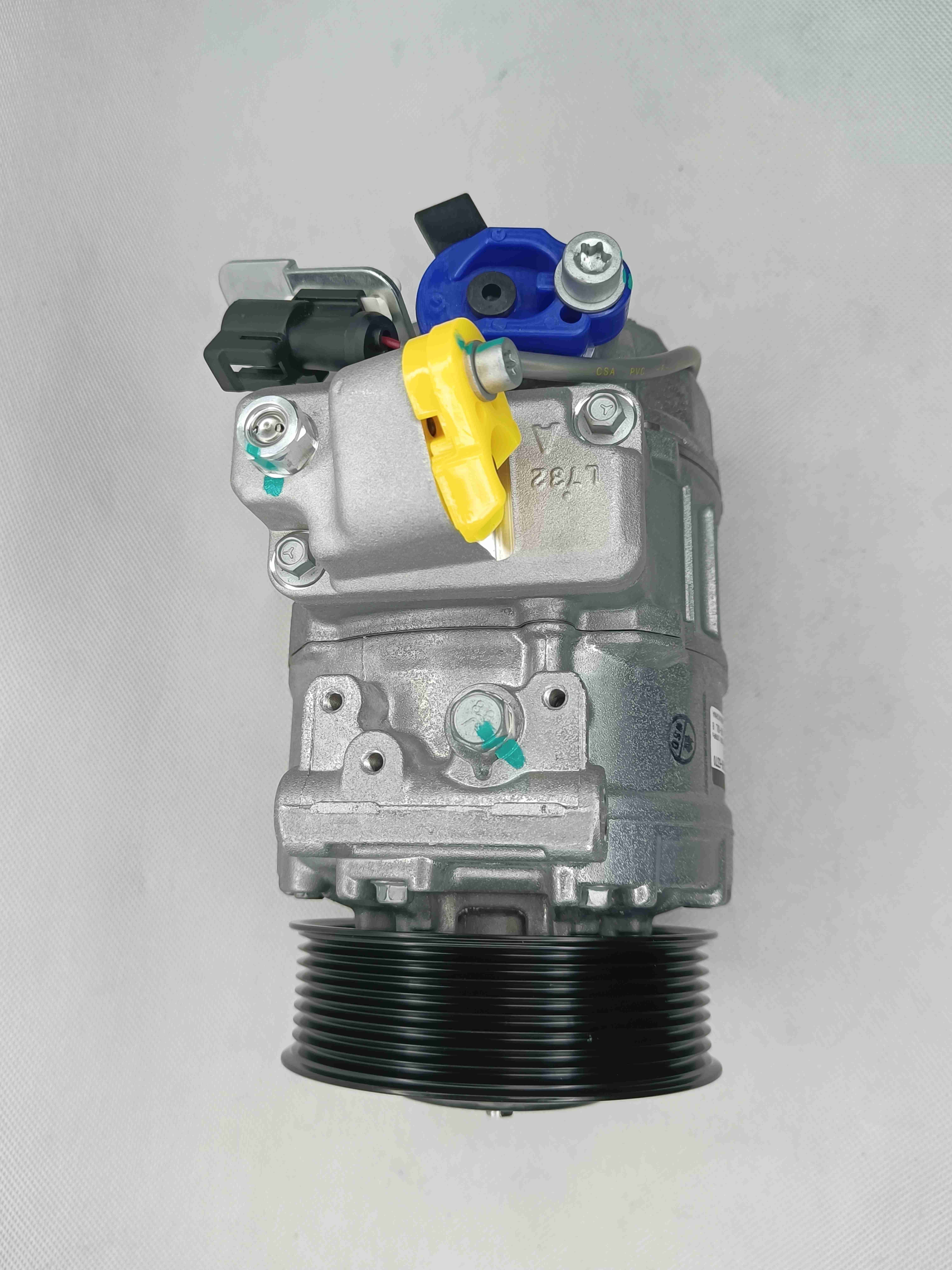 Auto AC Conditioning Compressor For LAND ROVER AC COMPRESSOR RANGE ROVER SPORT 3.6L V8 DIESEL LR014536