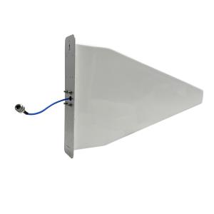 Quality Waterproof LPDA Outdoor Directional Antenna 400-7000MHz 550x350x80MM wholesale