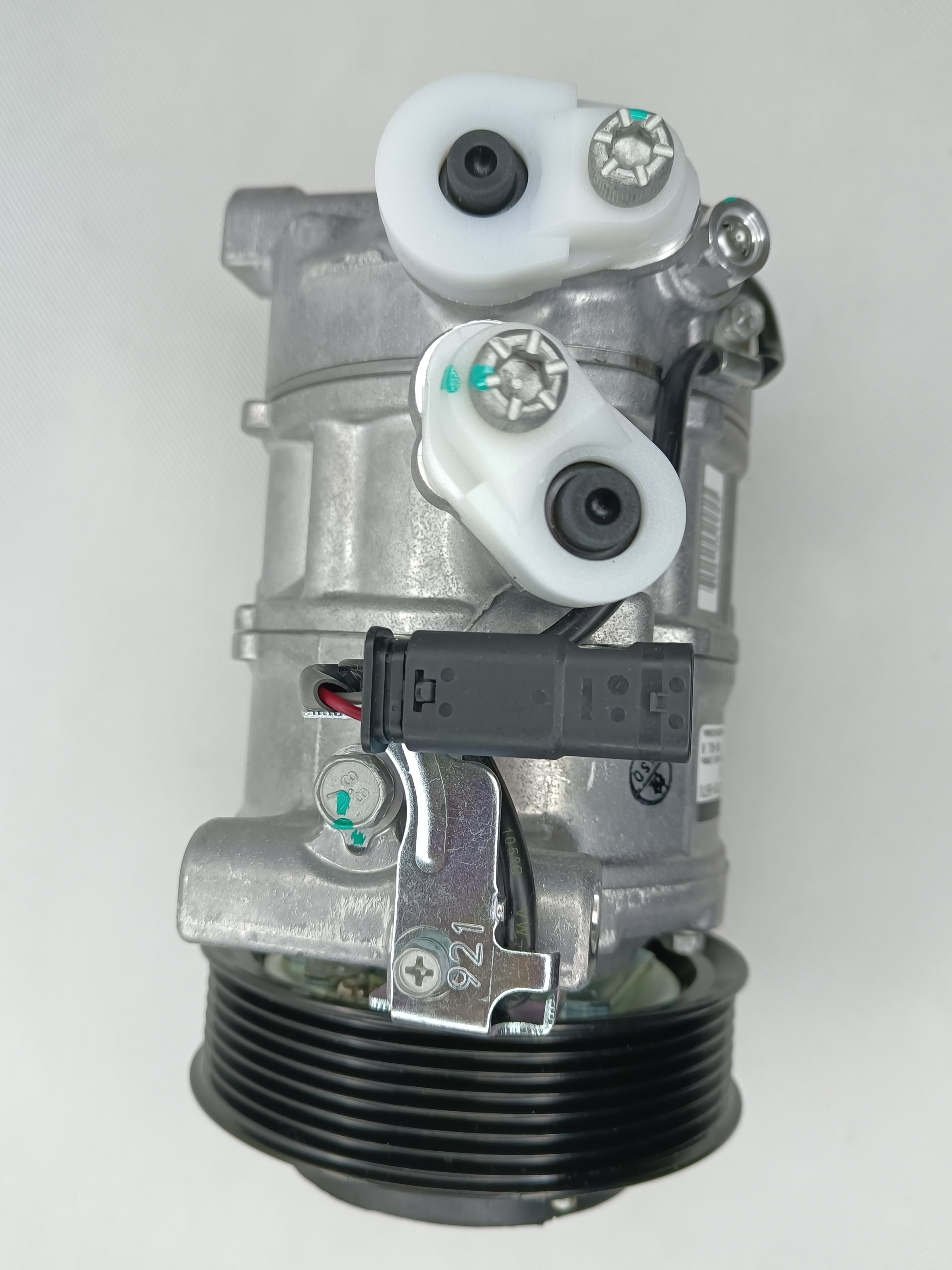 Auto Ac Conditioning Compressor For Benz C260 W205 0008302502 Compressor Assembly