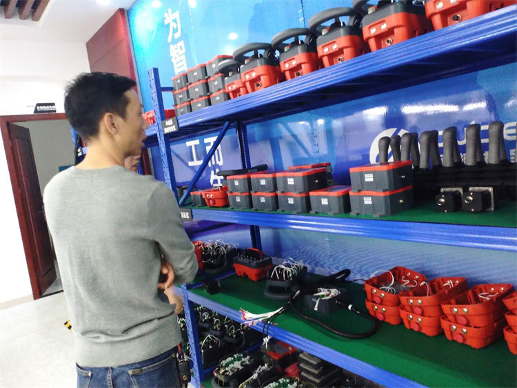 Putzmeister/Schwing/Sany/Zoomlion/Cifa/Sermac Concrete Pump Remote Control Concrete Pump Truck Remote Controller