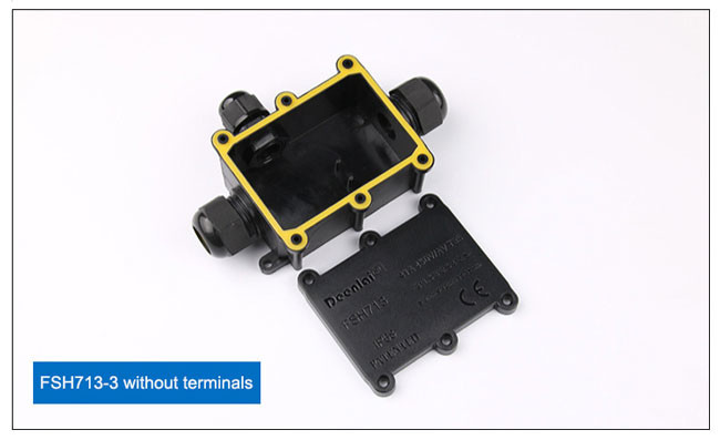 Plastic Pool Light Assembly 130mm * 70mm * 40mm Waterproof Head