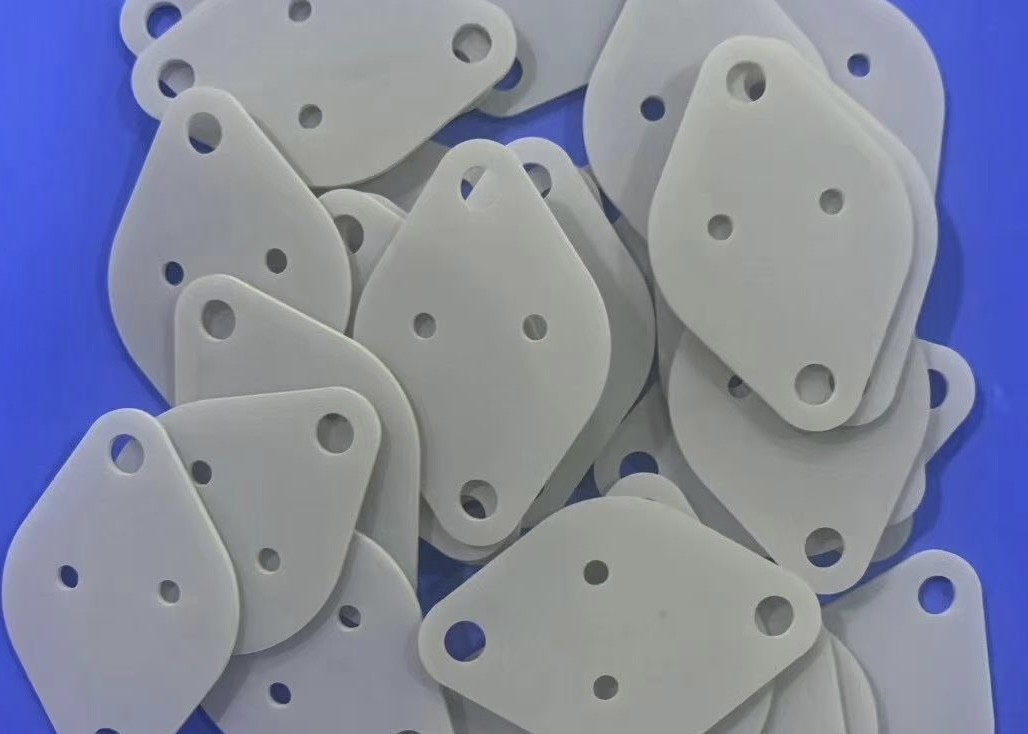 Gray Alumina Nitride Ceramic Parts With Exceptional Thermal Conductivity ≥170W/M.K