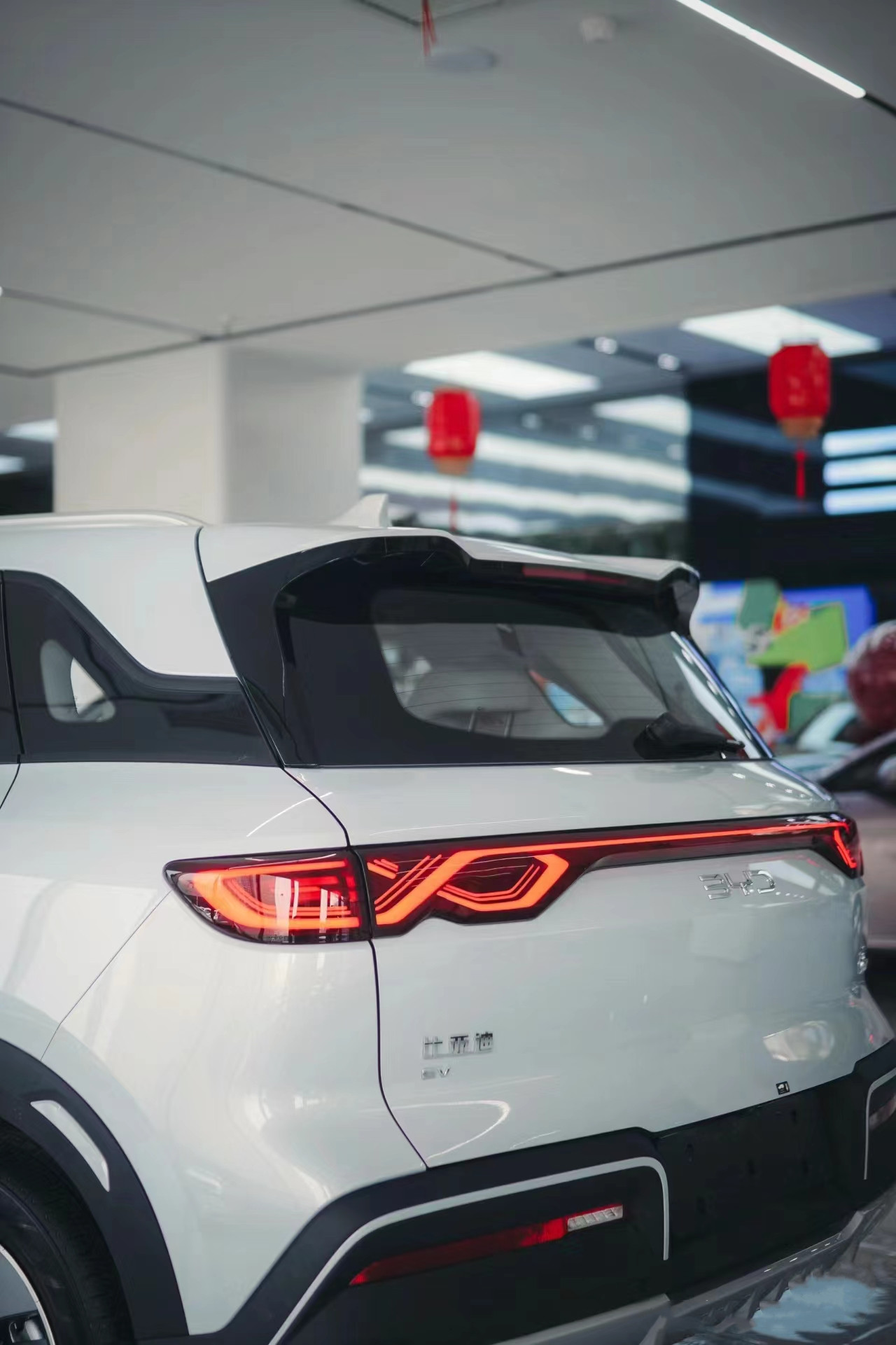 2024 BYD Yuan up Electric Speed 5-Seat Subcompact Crossover 301KM Fwd with Energy Vehicle Small SUV Fast Charging 0.5h