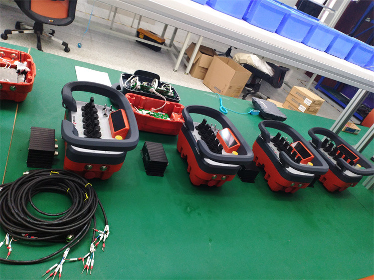 Concrete Pump Electric Spare Parts Concrete Boom Pump Remote Control For Putzmeister