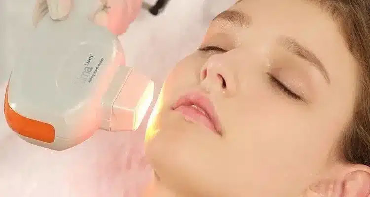 NIR Milk Light Whitening Beauty Equipment 3 Wavelength 755 808 1064 Permanent Painless 808 Diode Laser Machine Hair Removal Laser