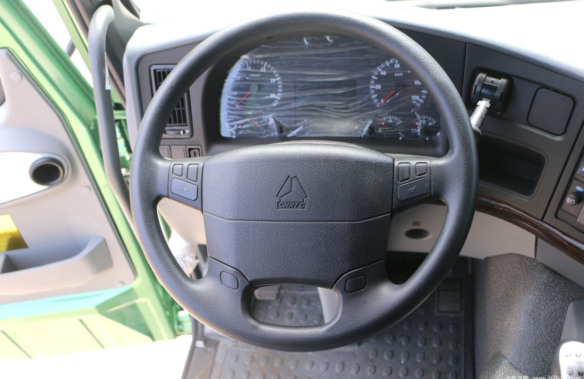 Sinotruck Howo 30tons 6x4 375hp Used Tipper Truck Dump Truck with Segement Heavy Truck