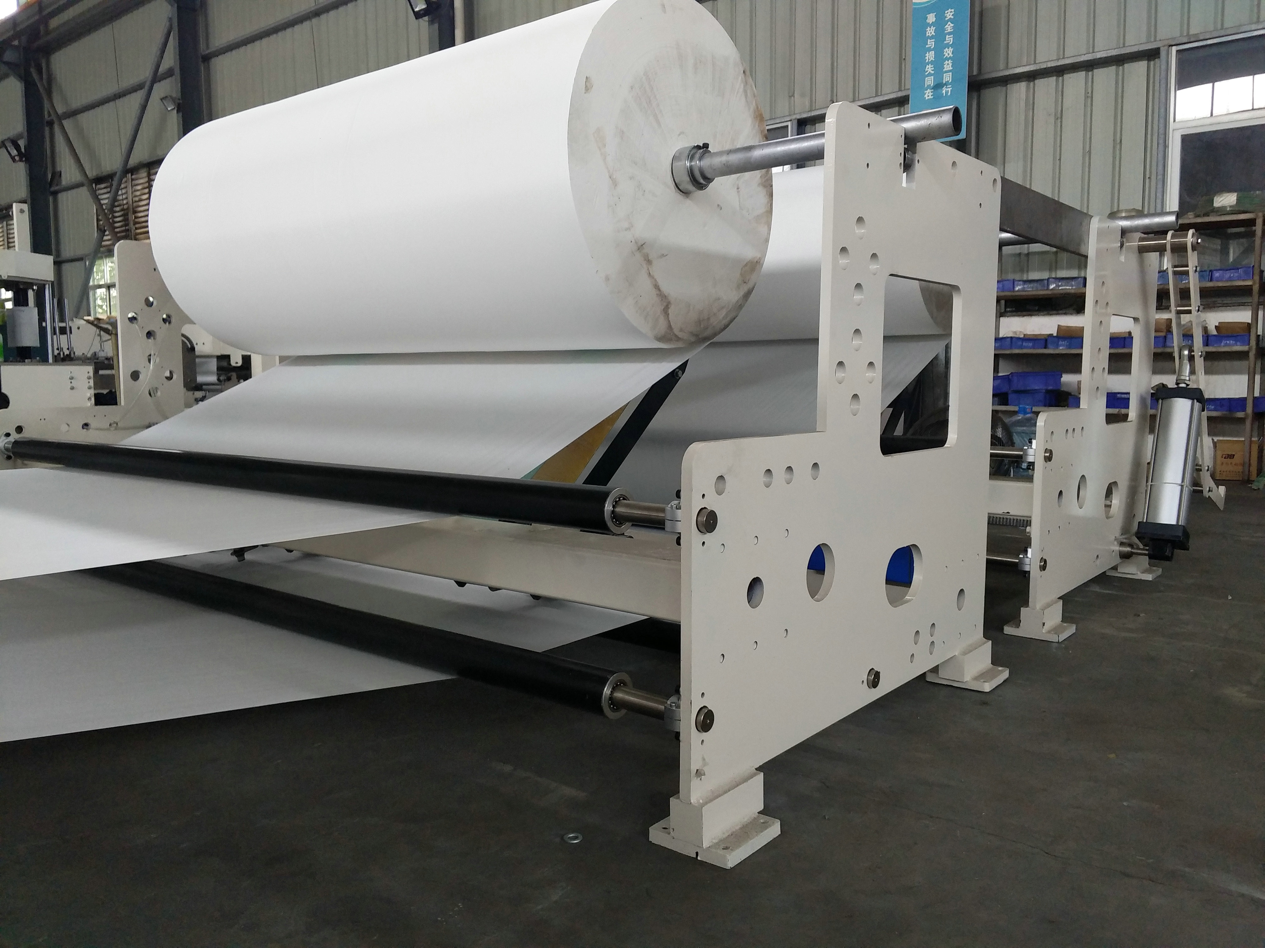 High Speed Wall Type Toilet Paper Making Machine
