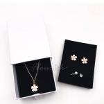 Middle Kraft Paper Jewelry Boxes Cardboard / Paperboard Gift Box Multiple Color