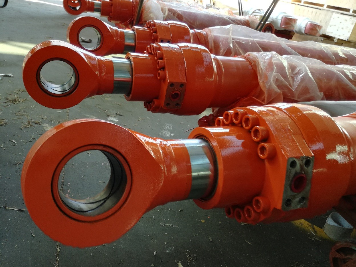 hydraulic cylinder China doosan 300 boom