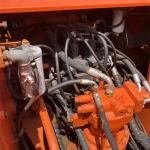 Used Doosan Excavator DH220Lc-7 with Original Hydraulic Cylinder and Good Cab