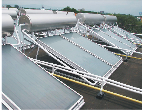 residential solar hot water heater with thermosyphon pressurized water tank