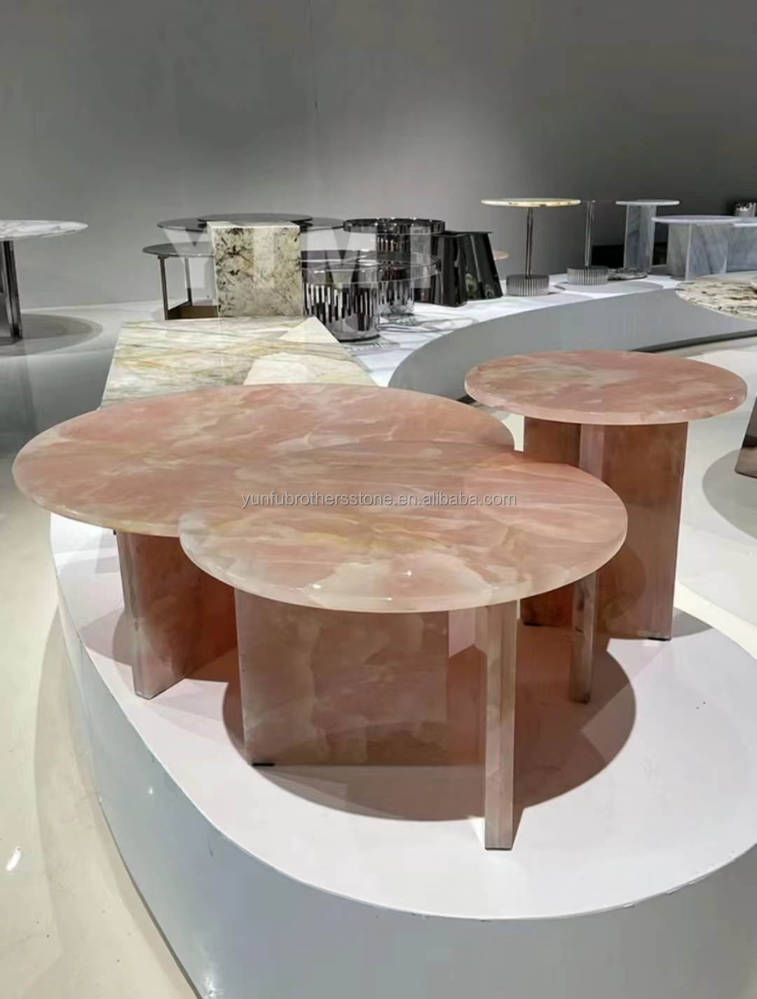 Natural Stone Backlit Pink Onyx Translucent Stone Slab for Modern Table and Batutub