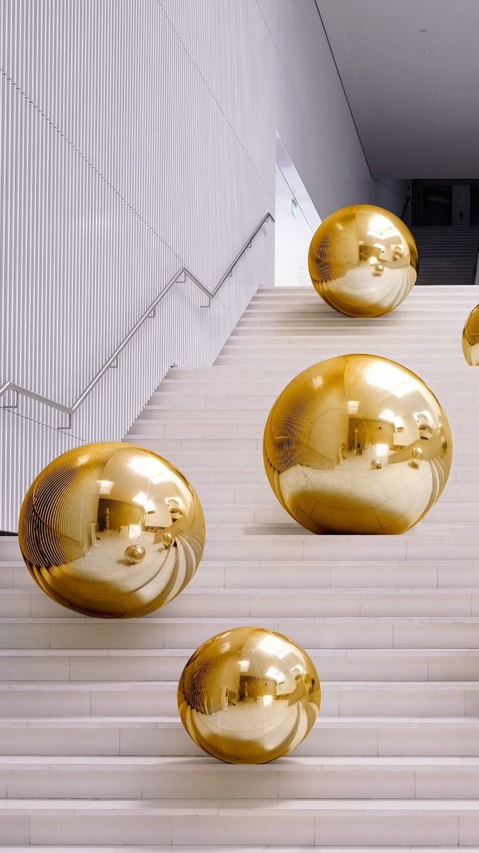 Larger PVC Shiny Inflatable Mirror Ball For Christmas And Halloween Decoration