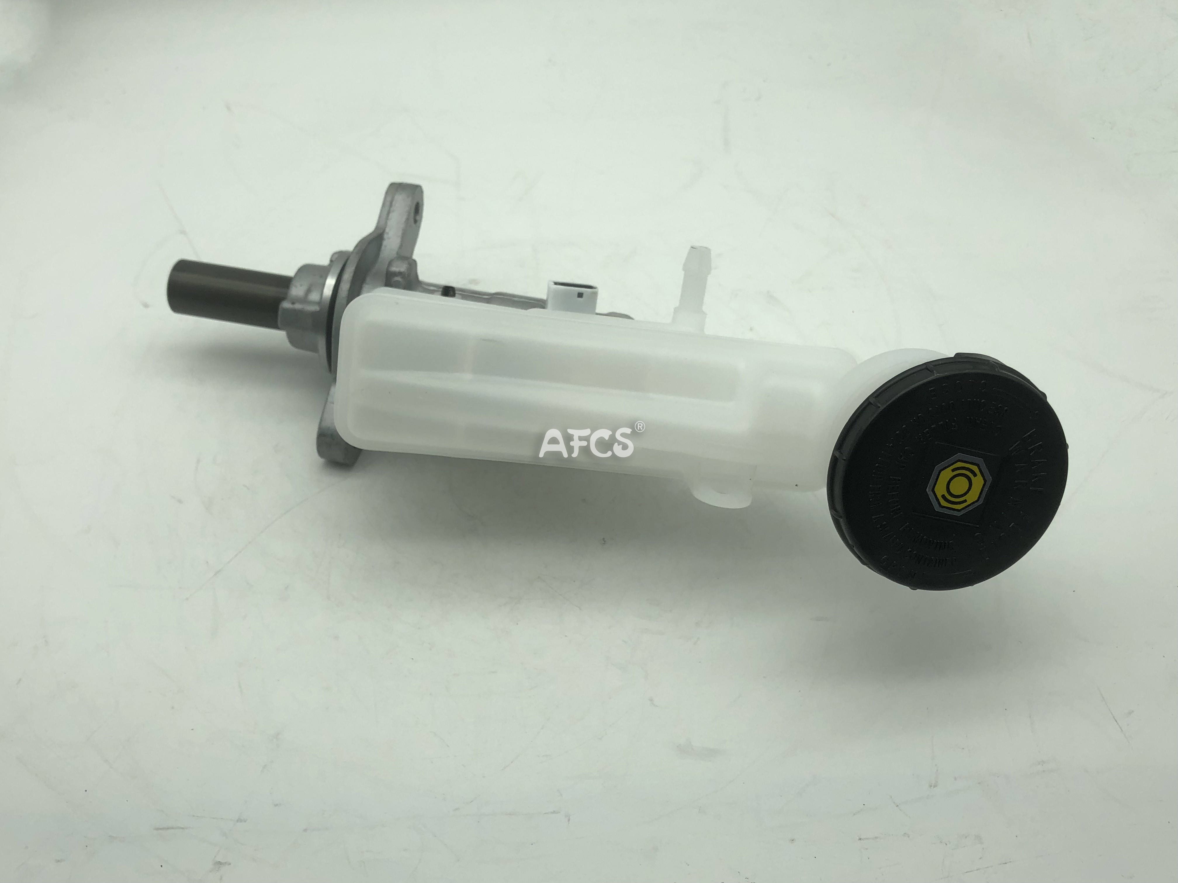 8-98163-227-0 Brake Master Cylinder 8981632270 8-98320-668-0 For Isuzu D-MAX II