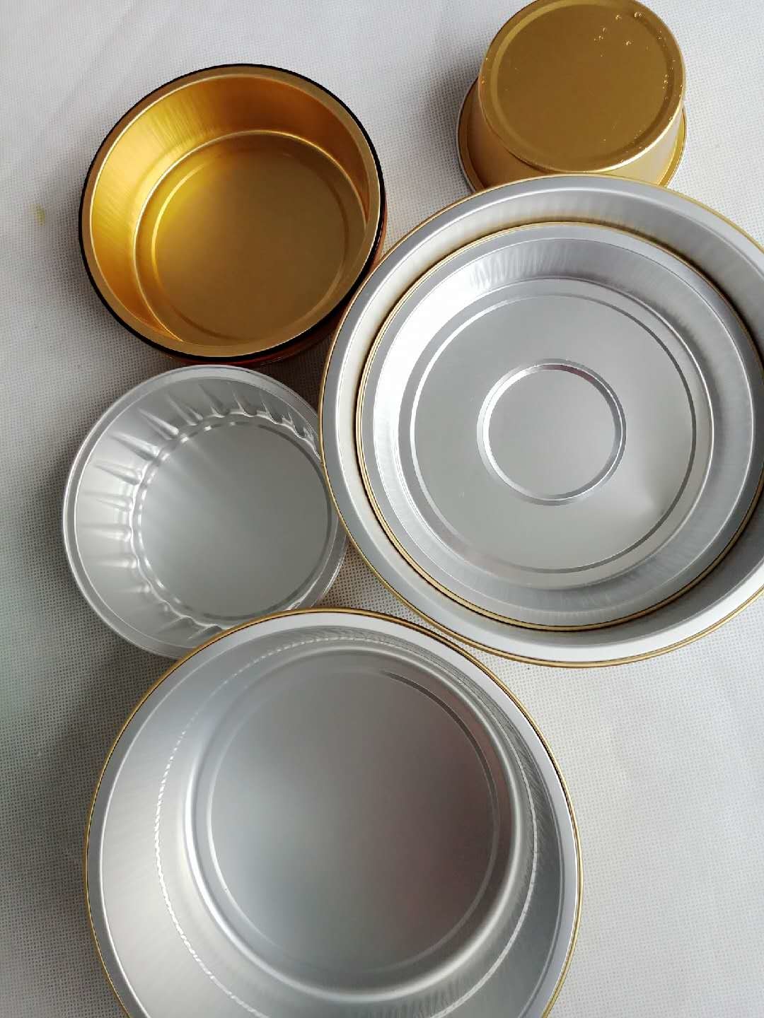 Aluminum foil bowl