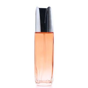 Quality Luxury 120ml Lotion Glass Bottles Cosmetic Packaging With Pump Sprayer wholesale