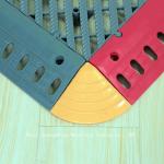 3.9mm Plastic Permeable Floor / Car Wash Grille Floor / Corrugated Plastic Floor