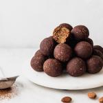 Encrusting Date Ball Maker 220V 380V Protein Ball Making Machine