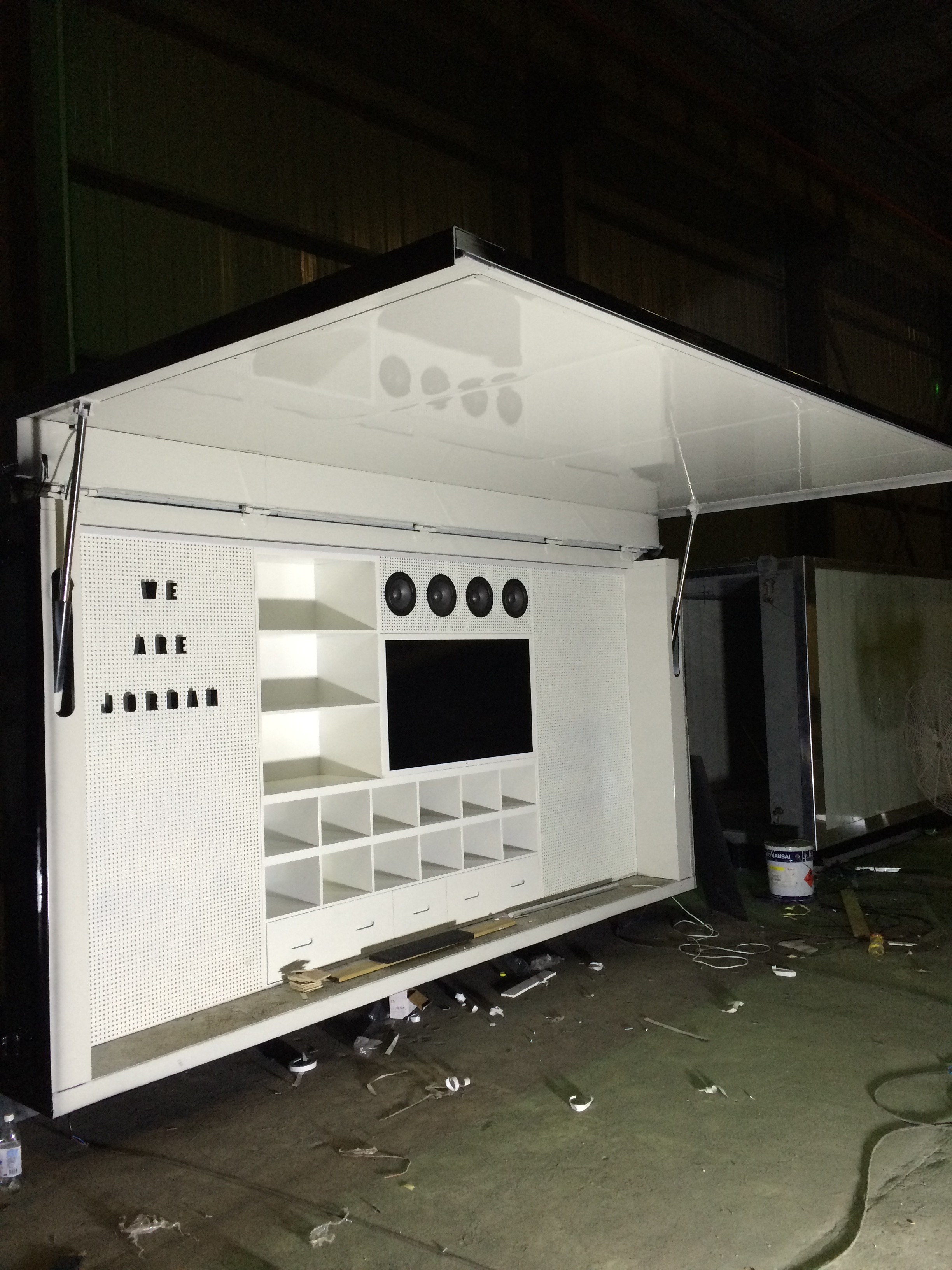 Welded Corrugated Plates Shipping Container Exhibition