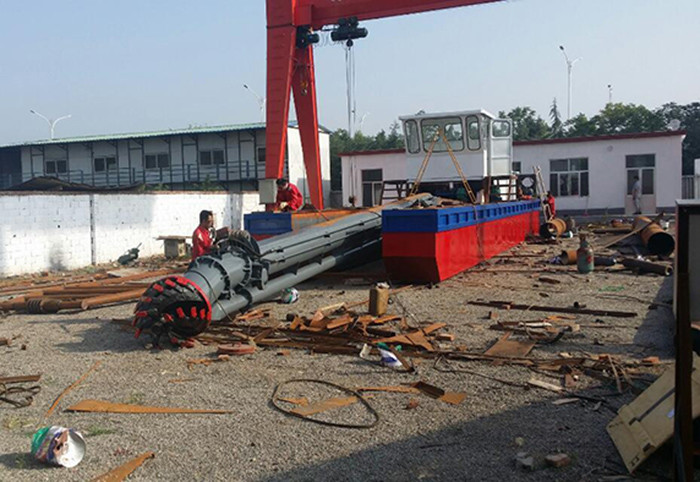 Medium Capacity 8inch 800m3/h Cutter Suction Dredger for Dredging Equipment/River Sand Mining