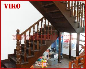 Quality Solid Wood Staircase VK94S American Handrail Tread American ,Railing tempered glass, Handrail b eech Stringer,carbon wholesale